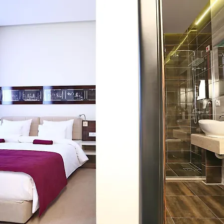 Theater Garni Hotel